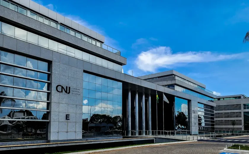 Corregedor do CNJ manda investigar os supersalários do TJ de Rondônia