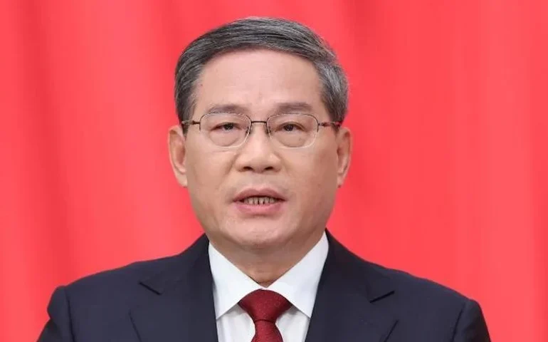 China está pronta para trabalhar com UE e consolidar relação positiva, diz Li Qiang