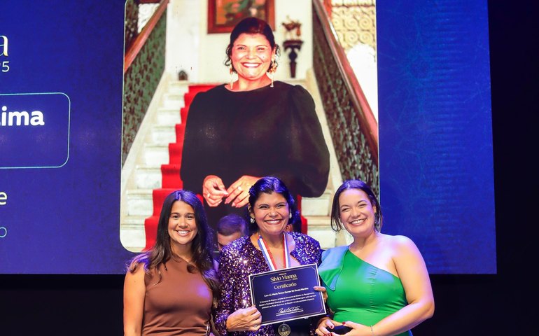 Analista de Sistemas do HGE recebe Medalha Silvio Vianna por destaque no serviço público