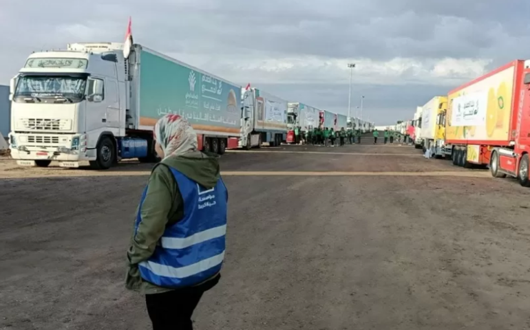 Após saída frustrada, brasileiros em Gaza esperam pela reabertura da fronteira, que pode ocorrer hoje