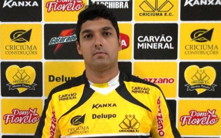 Desfile de malas: na laterna CSE anuncia dispensa de jogadores