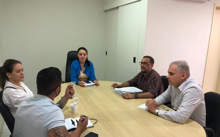 Perita Geral se reúne com representantes da Secretaria Municipal de Saúde para tratar sobre declarações de óbito