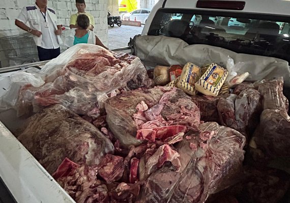 Vigilância Sanitária apreende 500 kg de carnes estragadas em supermercado no Benedito Bentes