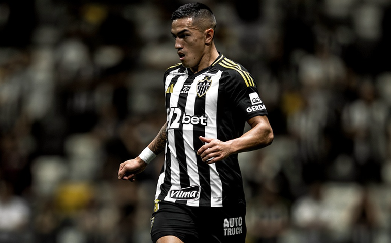 Atlético-MG vira contra o Godoy Cruz com gol de Hulk no fim e sai na frente na Sul-Americana