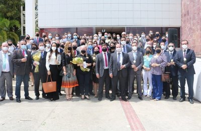 OAB realiza desagravo público em favor da advogada Maricélia Schlemper