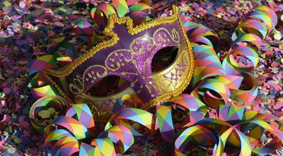mask-1155808_1920