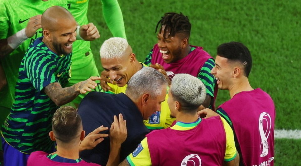 tite-pombo-05122022171242996 / Foto: Foto: PAUL CHILDS/REUTERS / reprodução R7
