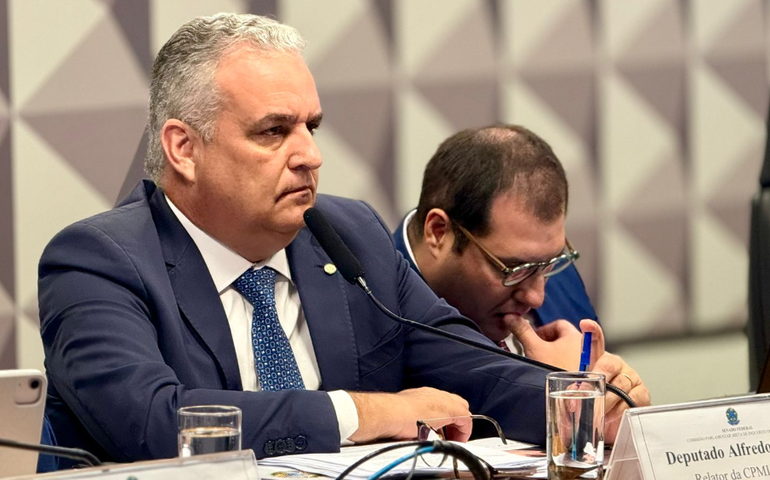 CPMI do INSS: Alfredo Gaspar cobra respostas de Carlos Lupi sobre omissões e denúncias em sua gestão