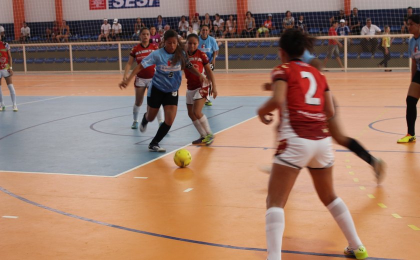 Futebol de Alagoas é finalista no campo e no salão dos Jogos nacionais do Sesi