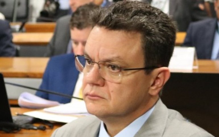 Senado vota hoje indicação de Odair Cunha para o TCU