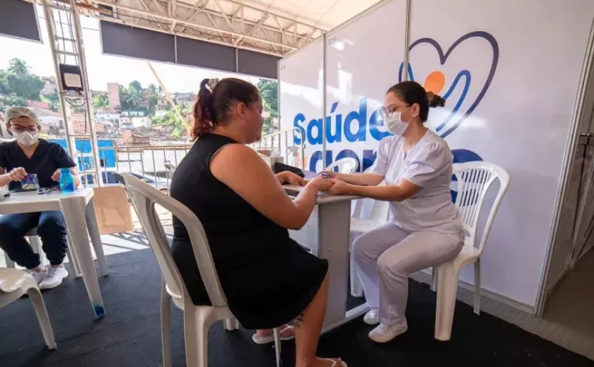 Saúde da Gente atende moradores do Conjunto Aprígio Vilela