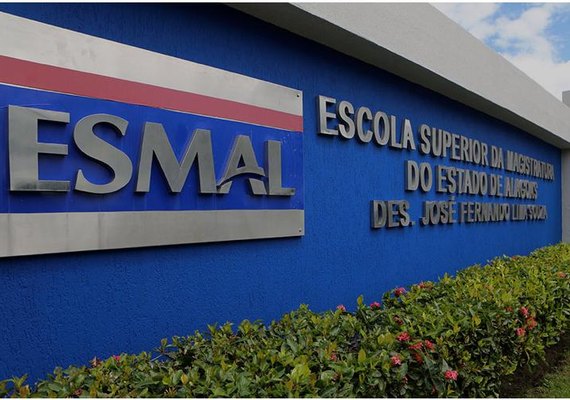 Escola Superior da Magistratura e UNICURSO assinam parceria para capacitação de servidores do Poder Judiciário