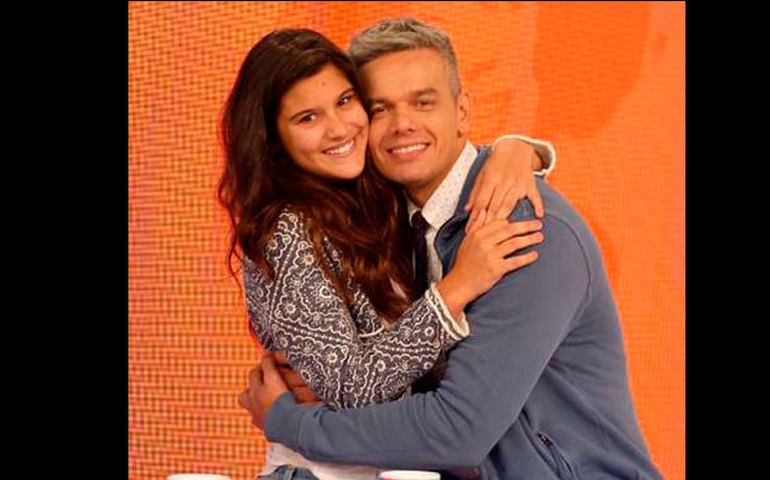 Giulia Costa e Brenno Leone trazem romance de personagens para a vida real