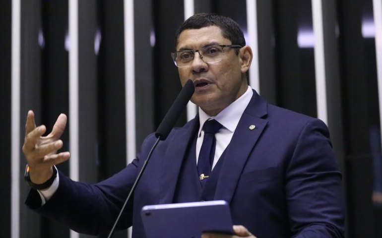 Comissão aprova compartilhamento de dados para combater crimes transnacionais na fronteira