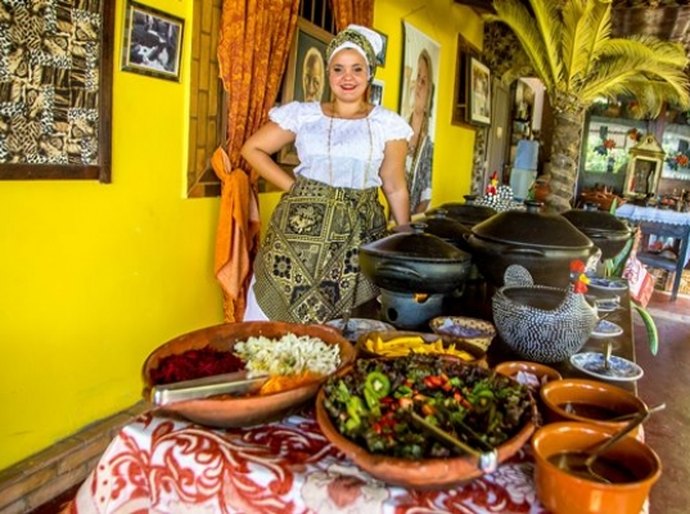 Primeira-dama visita polo de produção artesanal em União dos Palmares