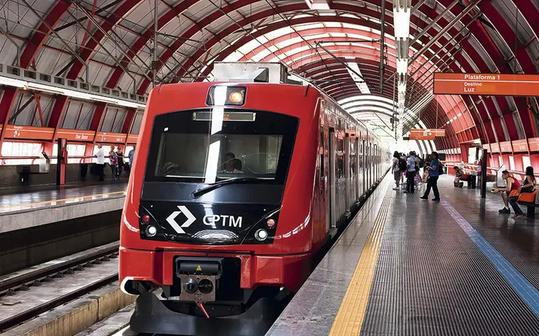 GCM de folga reage a assalto e atira contra suspeito próximo de estação do Metrô em SP