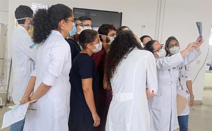 Qualidade do ensino de medicina no país será debatida pela CE e CCT