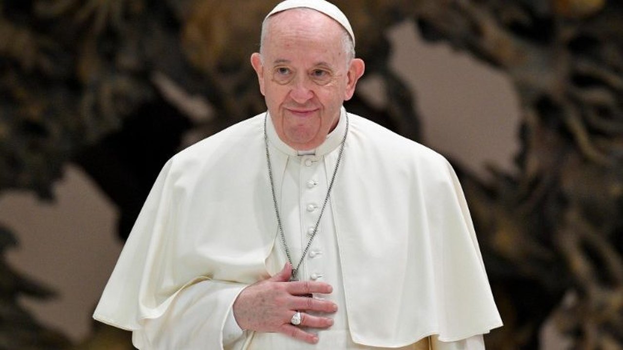 Diários de Papa Francisco serão publicados em livro revelando reflexões sobre seus anos no Vaticano