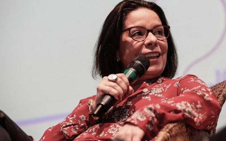 Reitora da UFRJ vai comandar ensino superior no MEC