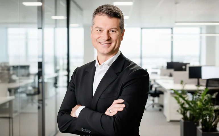 Escolas e universidades ainda formam para um mundo que já mudou