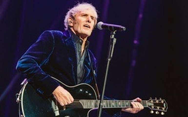 Michael Bolton revela câncer no cérebro e anuncia pausa em shows após cirurgia