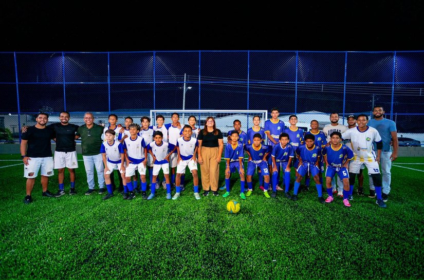 Prefeita Ziane Costa entrega o primeiro Centro Esportivo Comunitário de Delmiro Gouveia