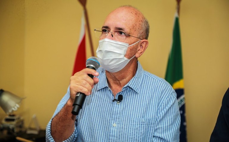 Ronaldo Lopes envia à Câmara de Vereadores projeto sobre auxílio financeiro para estudantes da EJA