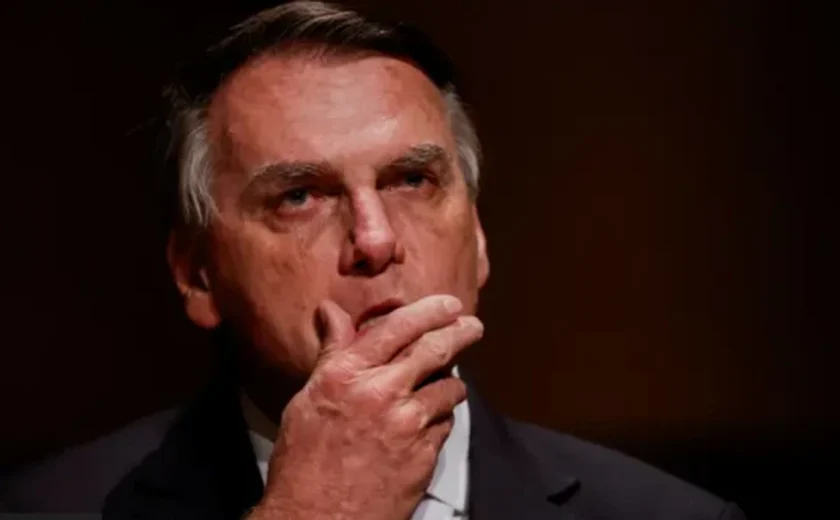 Bolsonaro minimiza possibilidade de prisão e chama acusações de 'golpe da Disney'