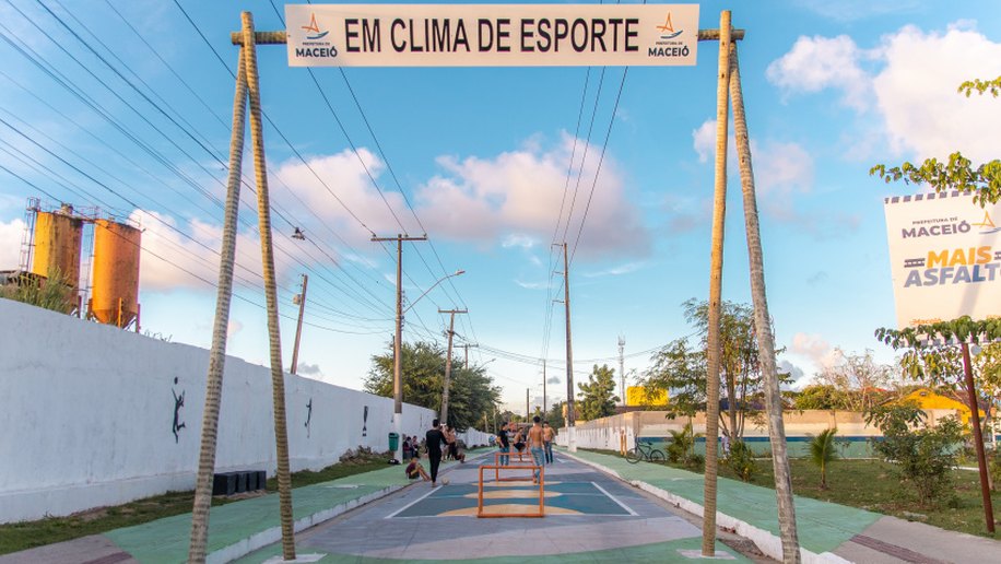 Prefeitura amplia áreas de convívio e incentiva mobilidade ativa na capital