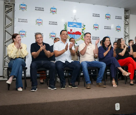 Governo de Alagoas assina ordem de serviço para obras do Pró-Estrada em Lagoa da Canoa