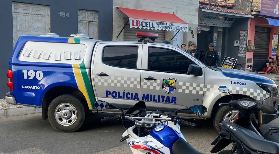 Homens invadem loja de celulares e matam proprietário a tiros em Lagarto