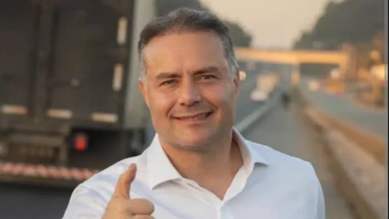 Renan Filho abre vantagem sobre JHC e se aproxima de 50%, aponta pesquisa