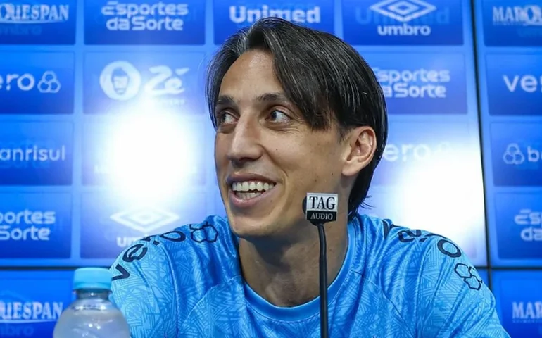 Geromel anuncia a aposentadoria do futebol no fim de 2024: 'Grêmio faz parte da minha vida'