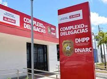 Homem é preso suspeito de tentar atear fogo na companheira e bebê, em Maceió