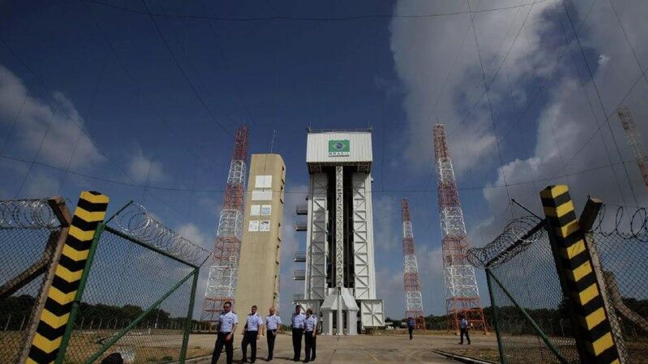 'Alcântara não está reservada aos EUA': Brasil amplia parcerias para uso do centro espacial