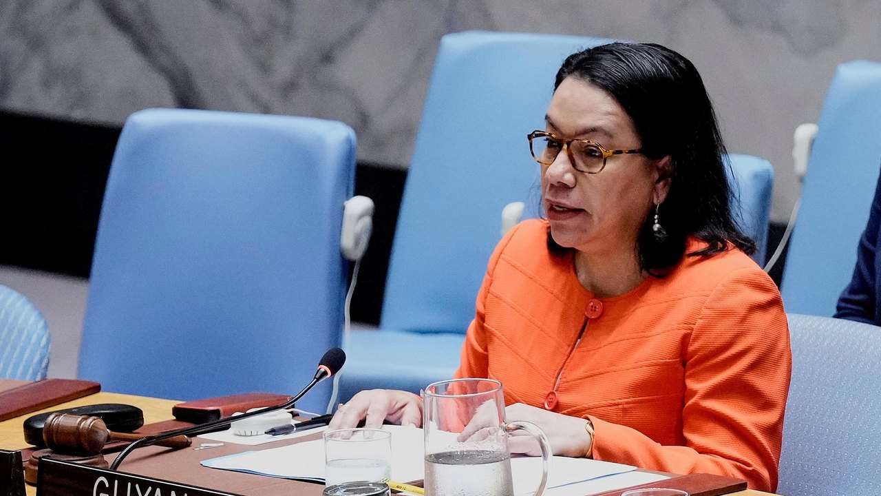 Candidata a secretária-geral da ONU defende diálogo direto com Rússia e Ucrânia em prol da paz