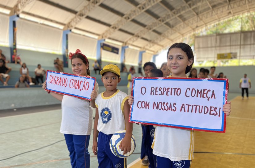 Estudantes de quatro escolas municipais de tempo integral participam de jogos internos