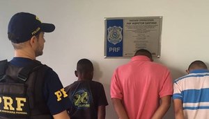 prf sergipe apreende adolescentes