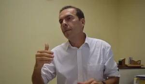 Ex-secretário critica ação judicial de JHC contra reportagem