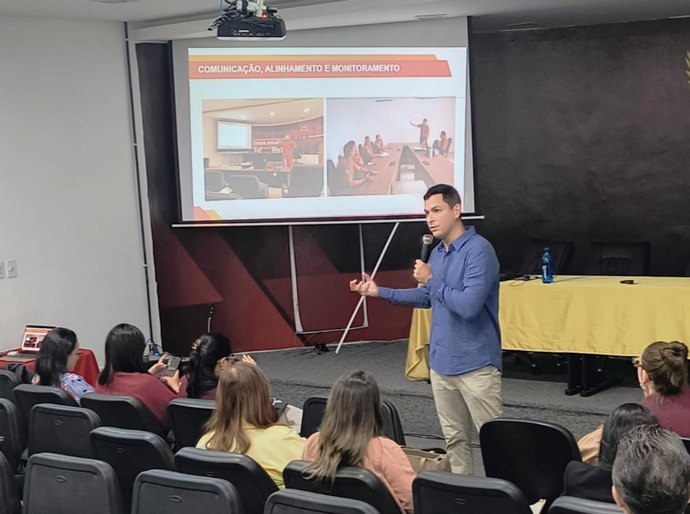 Corpo de Bombeiros recebe Escola de Governo para capacitação de servidores estaduais