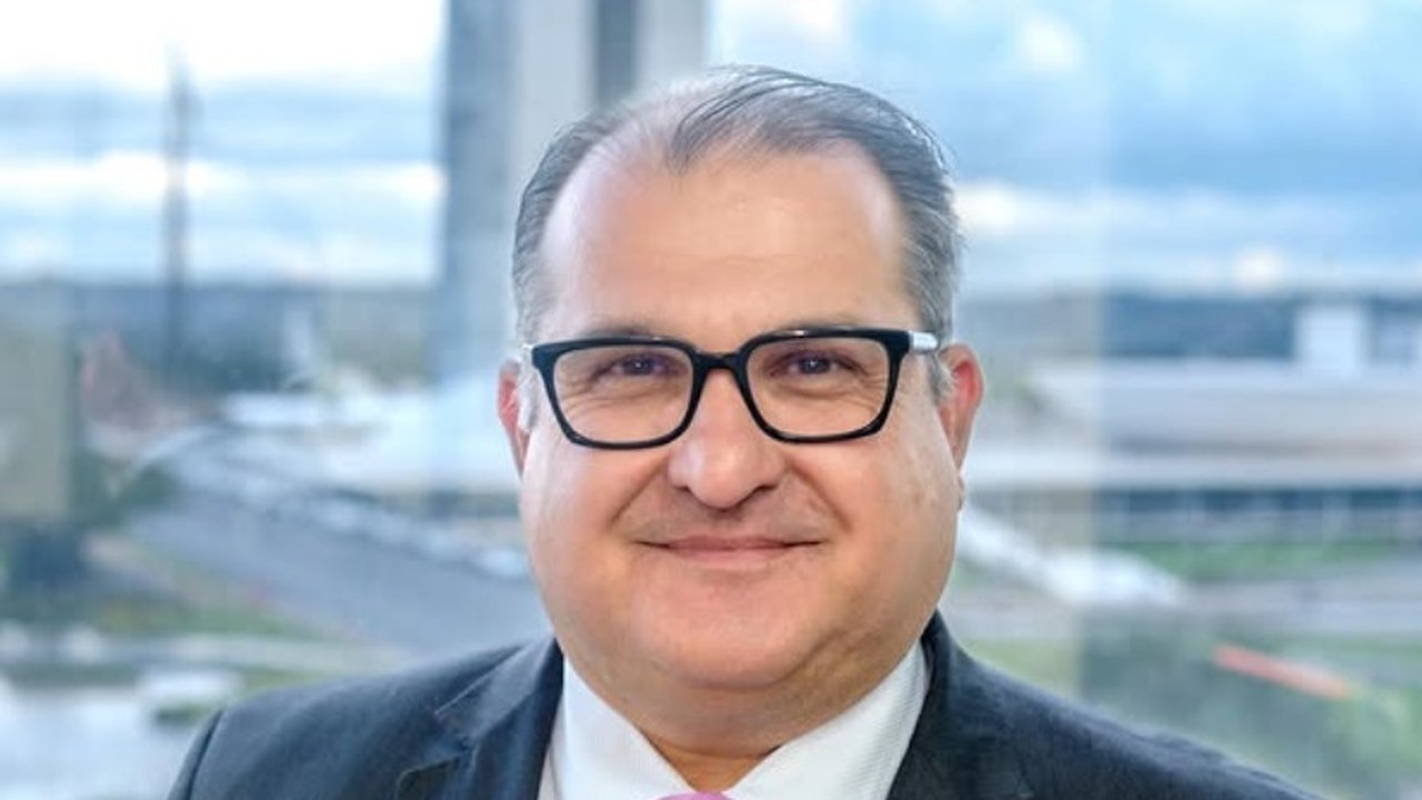 BC precisa dar mais transparência à definição da taxa de juros, diz George Santoro