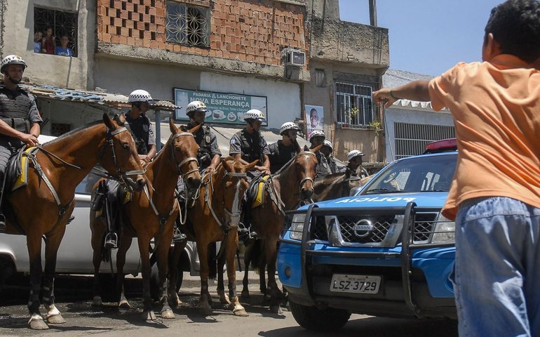 Moraes recebe demandas de movimentos sociais em ADPF das Favelas