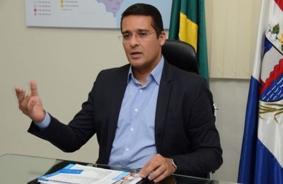 Prefeito Júlio Cezar recebe secretário estadual da Saúde nesta quinta em Palmeira