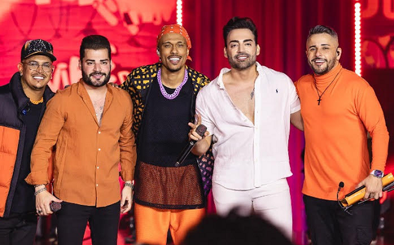 Com Gui e Benuto, Kamisa 10 une pagode e sertanejo