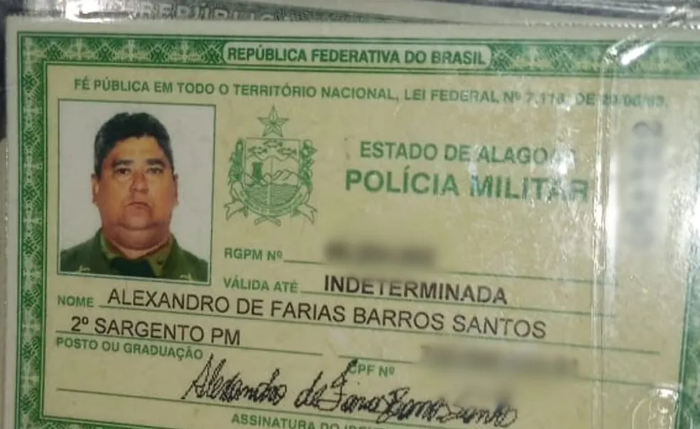 Alexandro de Farias Barros Santos Alexandro de Farias Barros Santos