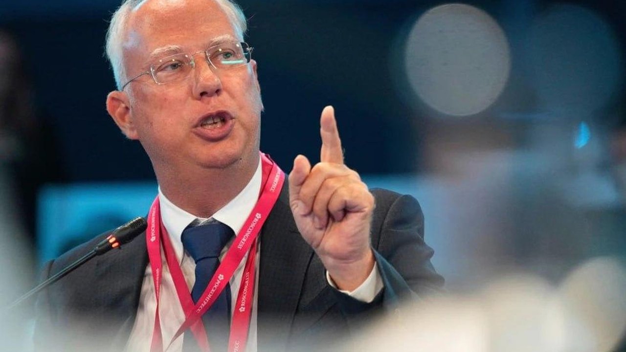 Dmitriev afirma que Trump defende liderança ucraniana voltada à paz