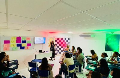 Pedagoga da Editora Espiral fala sobre responsabilidade afetiva para pessoas envolvidas na educação especial