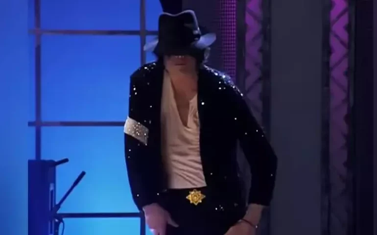 Chapéu usado por Michael Jackson no 1º 'moonwalk' e mais itens do astro serão leiloados