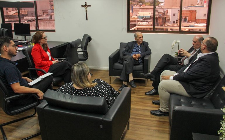 Judiciário e Ufal planejam digitalizar acervos dos cartórios de AL