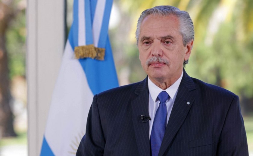 Ex-primeira dama da Argentina acusa Alberto Fernández em tribunal de ter obrigado ela a abortar filho indesejado